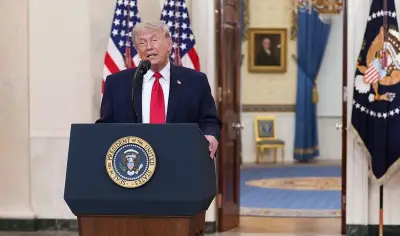 خطاب ترامب بشأن إيران يثير جدلاً واسعاً بين تأييد حكومي وتحفظات المعارضة