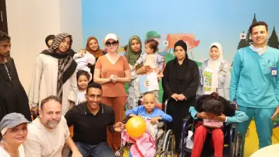 ريهام عبد الغفور تزور أطفال السرطان بالأقصر في يوم إنساني مؤثر