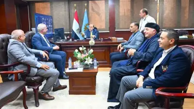 محافظ الغربية يلتقي النواب والشيوخ لتحسين الخدمات وحل مشاكل المواطنين