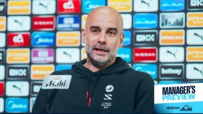 جوارديولا: محمد صلاح أكثر لاعب منافس تسبب لي في صداع خلال مسيرتي التدريبية