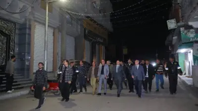 محافظ دمياط يقود حملة ميدانية للتأكد من غلق المحال التجارية مساء الجمعة