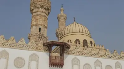 الجامع الأزهر: من تأسيسه الفاطمي إلى إغلاقه المتكرر وصولاً للترميم الشامل