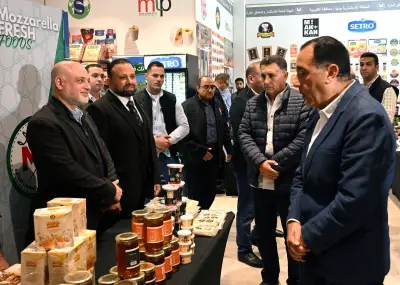 مدبولي يشيد بجودة المنتجات العالمية في المنطقة الاستثمارية ببنها