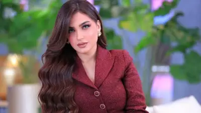 ياسمين عز تخطف الأنظار بإطلالة كاجوال أنيقة عبر إنستجرام