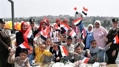 القوات المسلحة تشارك أطفال الشهداء واليتامى في احتفالات يوم اليتيم بتقديم أنشطة ترفيهية وثقافية