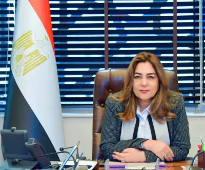 منال عوض تؤكد على ضرورة التعامل الفوري مع المشكلات المجتمعية لتحقيق الاستقرار