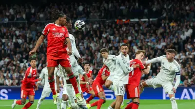 ريال مدريد يفكر في بيع نجمه بعد خطأ مكلف.. وباريس سان جيرمان يترقب الفرصة