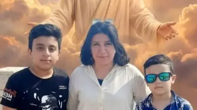 عيد تحول لجنازة.. ربة منزل تلحق بنجليها بعد حادث مروع في نجع حمادي