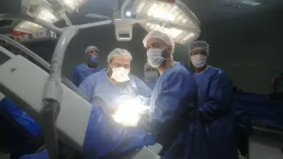 نجاح أول جراحة متقدمة لتثبيت كسر بالعمود الفقري بمستشفى منيا القمح المركزي لإنقاذ شاب من الشلل