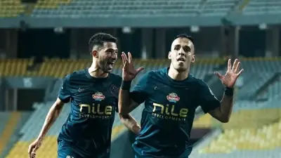 الزمالك يهزم المصري برباعية ويحافظ على صدارة الدوري الممتاز