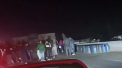 انقلاب سيارة محملة بأسطوانات غاز على الطريق الدولي طنطا - كفر الشيخ دون إصابات