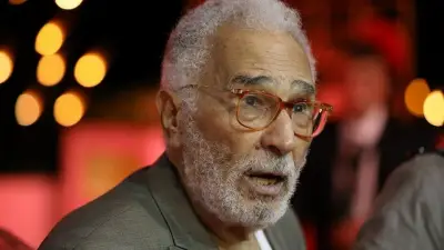 تطورات الحالة الصحية للفنان عبد الرحمن أبو زهرة: نجله يكشف تفاصيل جديدة