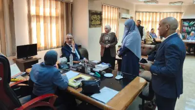 محافظ الجيزة يتفقد مديرية الإسكان والمرافق ويوجه بتسريع التنفيذ وتذليل المعوقات