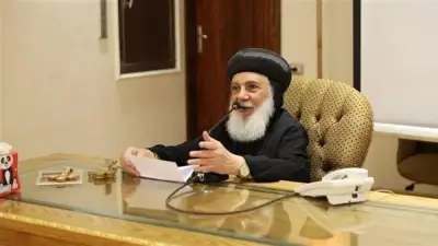 الأنبا بفنوتيوس يترأس اجتماع كهنة إيبارشية سمالوط ويناقش آلام الصليب