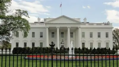 البيت الأبيض يفسر الرد الإيراني كمناورة تفاوضية وليس رفضاً نهائياً