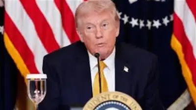 مسؤول أمريكي: ترامب قد يؤجل الهجوم على إيران إذا رأى بوادر اتفاق