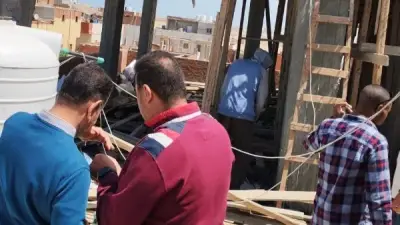 حي شمال الغردقة يزيل مبانٍ مخالفة بدون ترخيص في منطقة بلوكات الأحياء