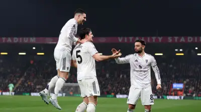 مانشستر يونايتد يجدد عقد هاري ماجواير رسميًا في خطوة مفاجئة