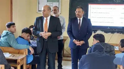 وكيل تعليم الدقهلية يوجه بالالتزام بالخطة الزمنية للمناهج خلال جولة مدرسية بالمنصورة