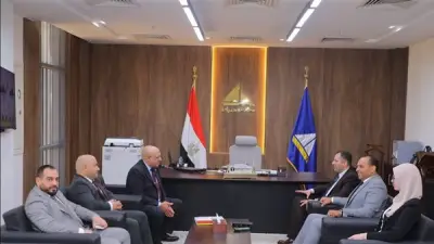 محافظ دمياط يعقد اجتماعًا موسعًا لتعزيز الاستثمار الداخلي وجذب مشروعات جديدة