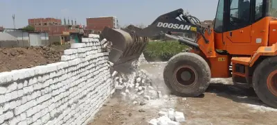 وزارة التنمية المحلية تعلن إزالة فورية لمخالفات البناء بالإسكندرية والغربية