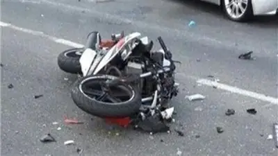 القبض على سائق دراجة نارية تسبب في إصابة الفنان نبيل نور الدين بكسر في الجيزة