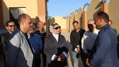 محافظ الوادي الجديد تتفقد استعدادات تشغيل المجزر نصف الآلي بالخارجة وتعلن عن وحدة تدوير لمخلفات النخيل