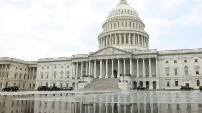 الديمقراطيون الأمريكيون يدفعون نحو تفعيل التعديل الخامس والعشرين لعزل ترامب بعد تهديدات إيران