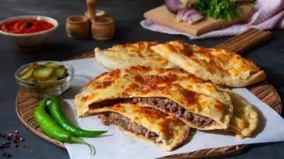 طريقة عمل حواوشي السجق بمذاق لا يقاوم: وصفة سهلة في المنزل