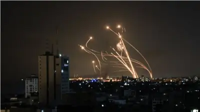 صفارات الإنذار تدوي في حيفا شمال إسرائيل بعد إطلاق صواريخ من لبنان واستهدافات متبادلة