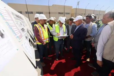 وزير النقل يوجه بالعمل على مدار الساعة لإنهاء مشروع مونوريل غرب النيل وفق الجدول الزمني