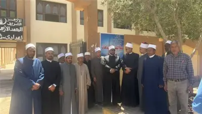 أمين البحوث الإسلامية يبدأ زيارته للبحر الأحمر بتفقد لجان الفتوى في مرسى علم