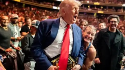 تصرف صادم لترامب: يترك مفاوضات إيران ويحضر عرض مصارعة في ميامي
