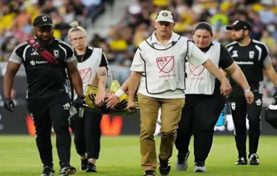 وسام أبو علي يتعرض لإصابة خطيرة بالركبة في الدوري الأمريكي ويغادر الملعب باكيًا