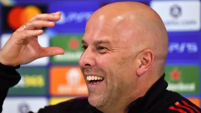 سلوت: ليفربول قادر على قلب الطاولة أمام باريس سان جيرمان في أنفيلد