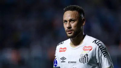 نيمار يرد على جماهير سانتوس بعد التعادل: 