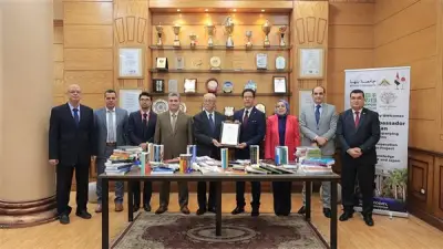 رئيس جامعة بنها يستقبل سفير اليابان لتعزيز التعاون العلمي والثقافي