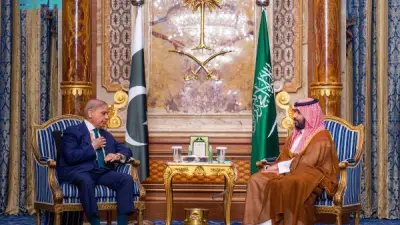 ولي العهد السعودي يلتقي رئيس وزراء باكستان لمناقشة جهود التهدئة ومفاوضات واشنطن وطهران