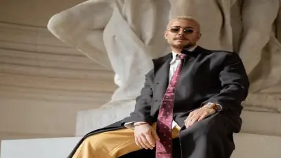 بشكل غريب ومختلف.. سعد لمجرد في جلسة تصوير جديدة