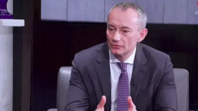 ملادينوف: لجنة إدارة غزة تمهد لإعادة توحيد القطاع مع السلطة الفلسطينية