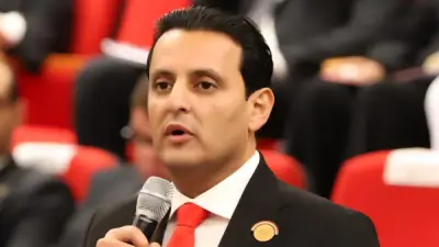 انتهاء الحرب مع إيران يعزز الاقتصاد.. برلماني: الجنيه يرتفع والدولار يتراجع والبورصة تنتعش