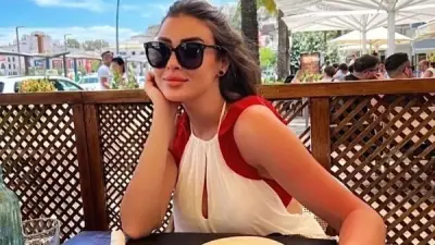 ميرنا نور الدين تخطف الأنظار بإطلالة صيفية كاجوال بألوان مبهجة على إنستجرام