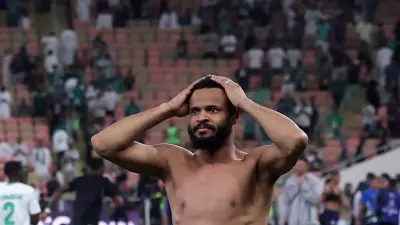 مجرشي يزور لاعب جوهور المصاب بعد طرده في مواجهة الأهلي الآسيوية