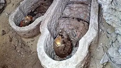 لغز الذهب في أفواه الموتى يكشف أسرارًا جديدة في مقابر البهنسا بالمنيا