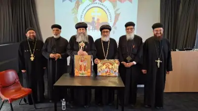 رئيس الدير المحرق يشارك في اجتماع أسري روحي بكنيسة البابا أثناسيوس الرسولي في ملبورن