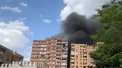 حريق يلتهم مخزن خردة في الجبل الأخضر بالقاهرة والحماية المدنية تتدخل بسيارات الإطفاء