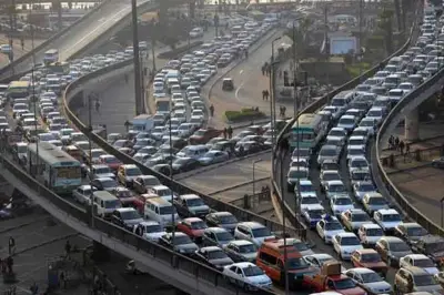 صباحك ومطرحك: تعرف على أماكن الزحام والطرق البديلة في القاهرة صباح اليوم الإثنين
