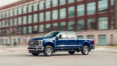 فورد تكشف عن طرازها الجديد F-250 سوبر ديوتي 2026 بمواصفات قوية وتصميم عصري