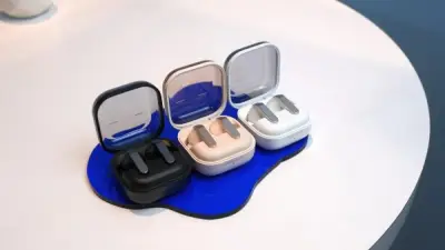 سامسونج تطلق التحديث الأول لسماعات Galaxy Buds 4 Pro لتحسين الأداء