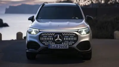 مرسيدس تكشف عن الجيل الجديد من سيارتها GLB مع أسعار عالمية وتفاصيل تقنية متطورة